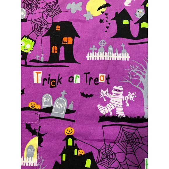 Halloween ScrubStar Scrub Top - Spooky Purple Print XL - Picture 2 of 10